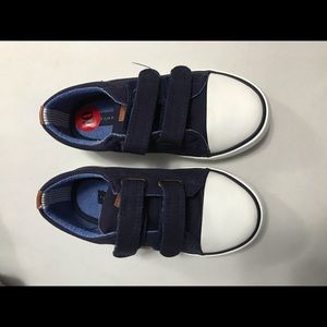 Tommy Hilfiger toddler shoes size 10